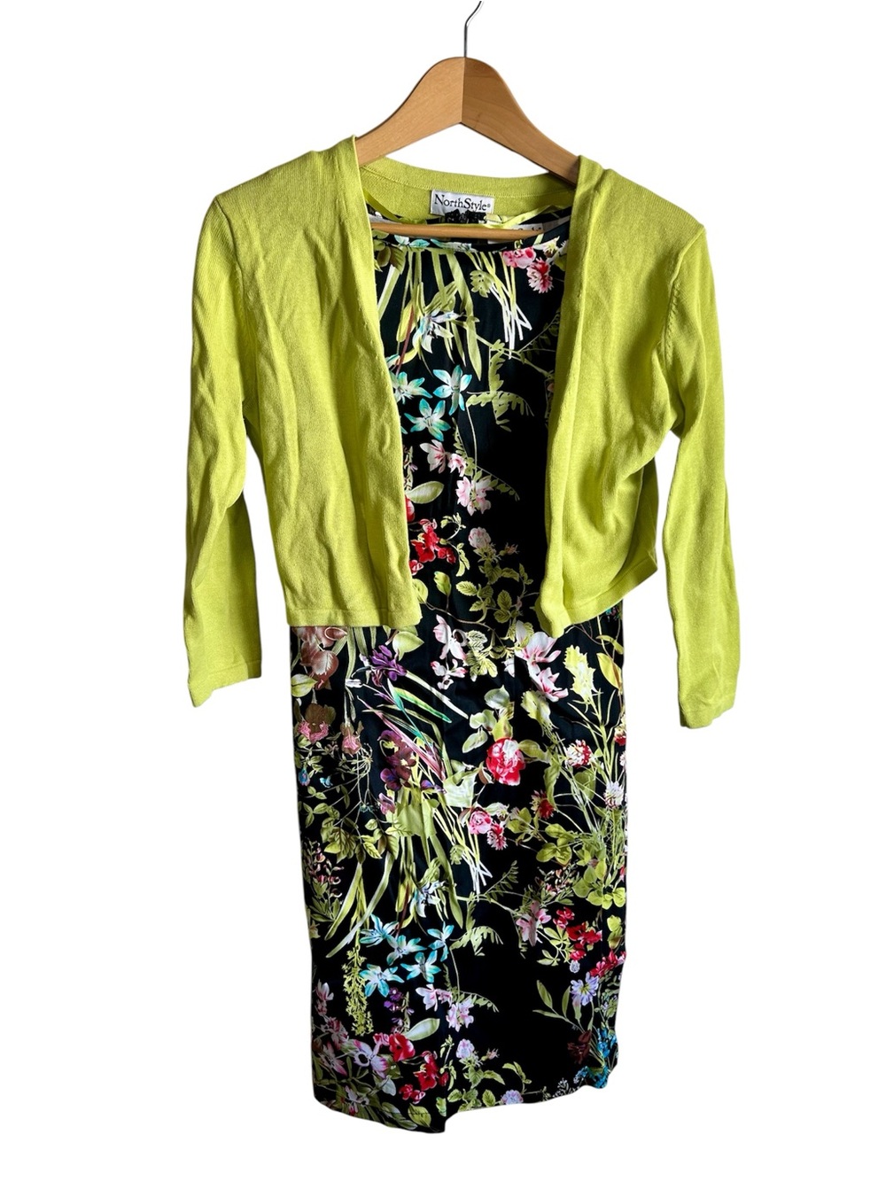 NorthStyle Bright Lime Open-Front Cropped Cardigan